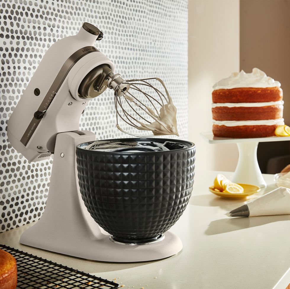 kitchenaid-light-and-shadow-stand-mixer-1627552962